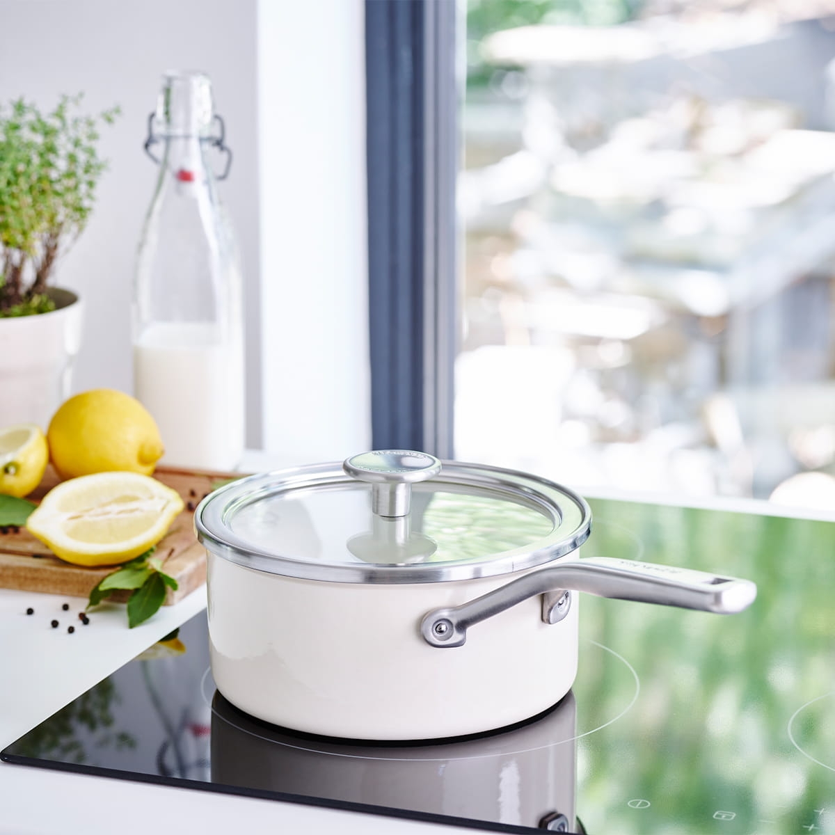 Rondel  kremowy KitchenAid CC003289-001 indukcja