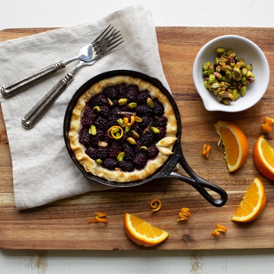 Patelnia żeliwna 18 cm BLACKLOCK / Lodge