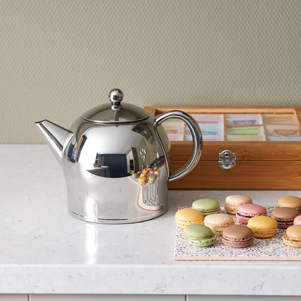 Dzbanek termiczny do herbaty Minuet® 1,4L - stal poler. / Bredemeijer 5308MS