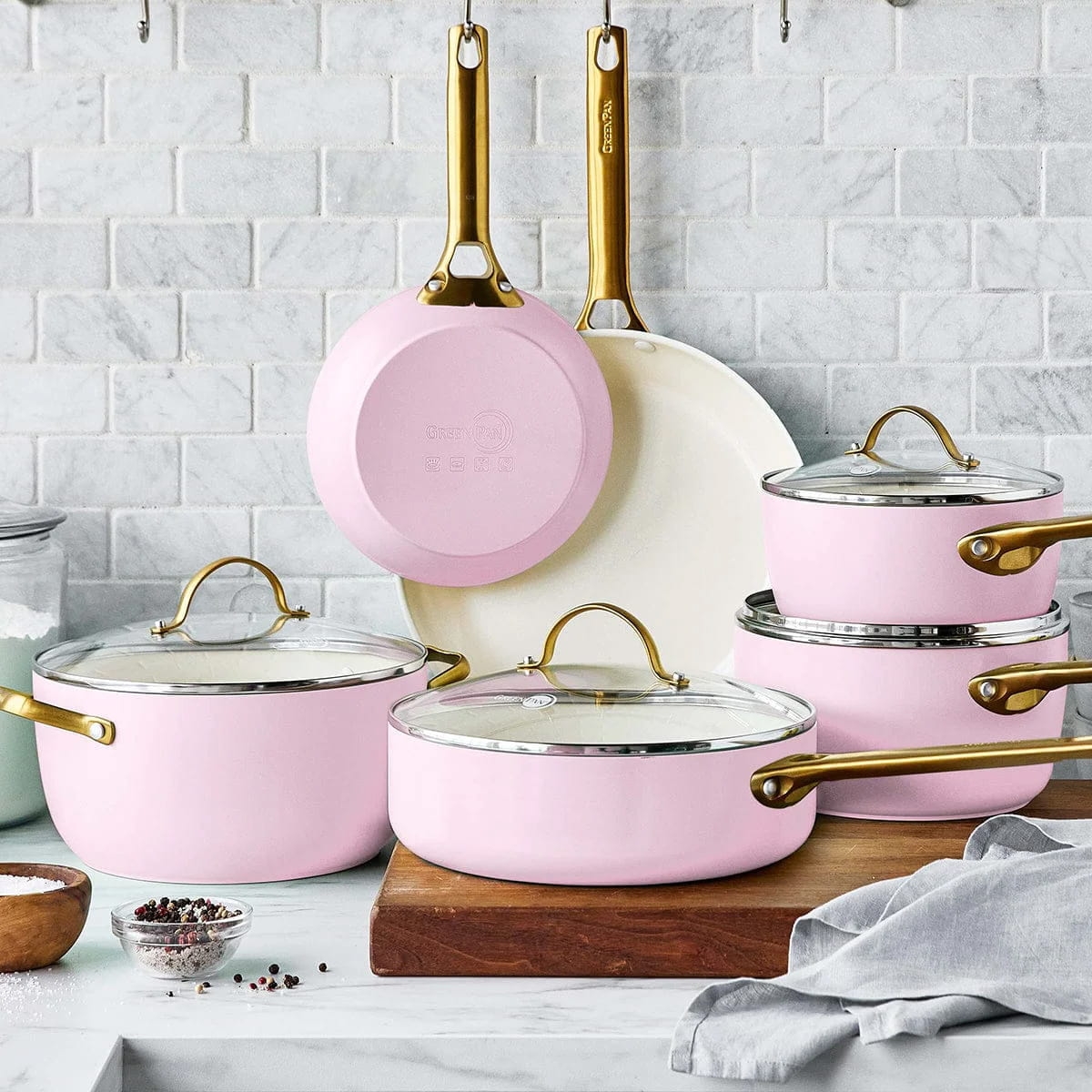 Zestaw naczyń do gotowania garnki i patelnie PADOVA Pink różowe GreenPan  CC005370-001 w bakeshop.pl