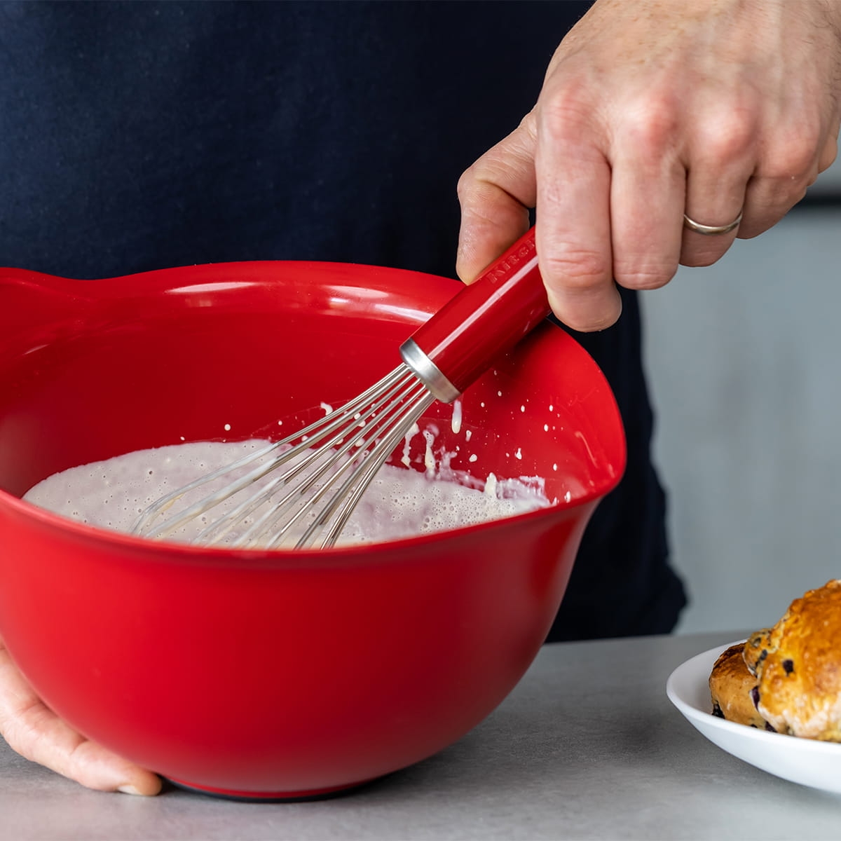 Miska i trzepaczka do jajek KitchenAid KQG463OHERE w bakeshop.pl