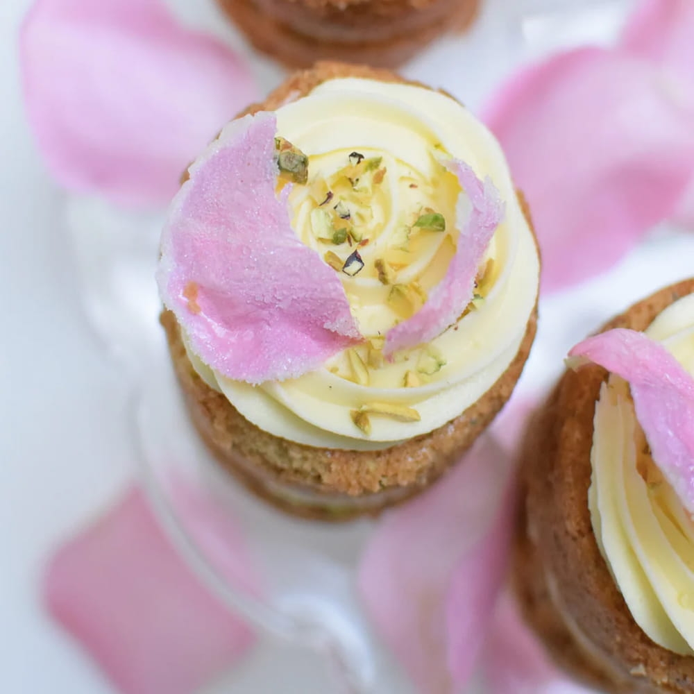 7715620f0b9fd9f9eaabab044d46b2e7