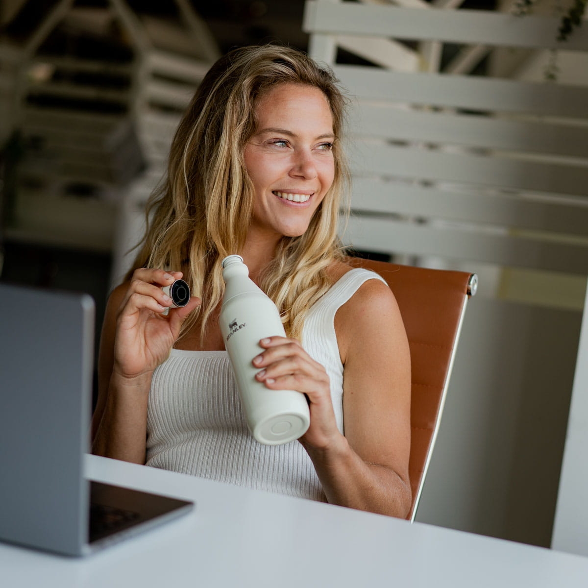 butelka na wodę Stanley