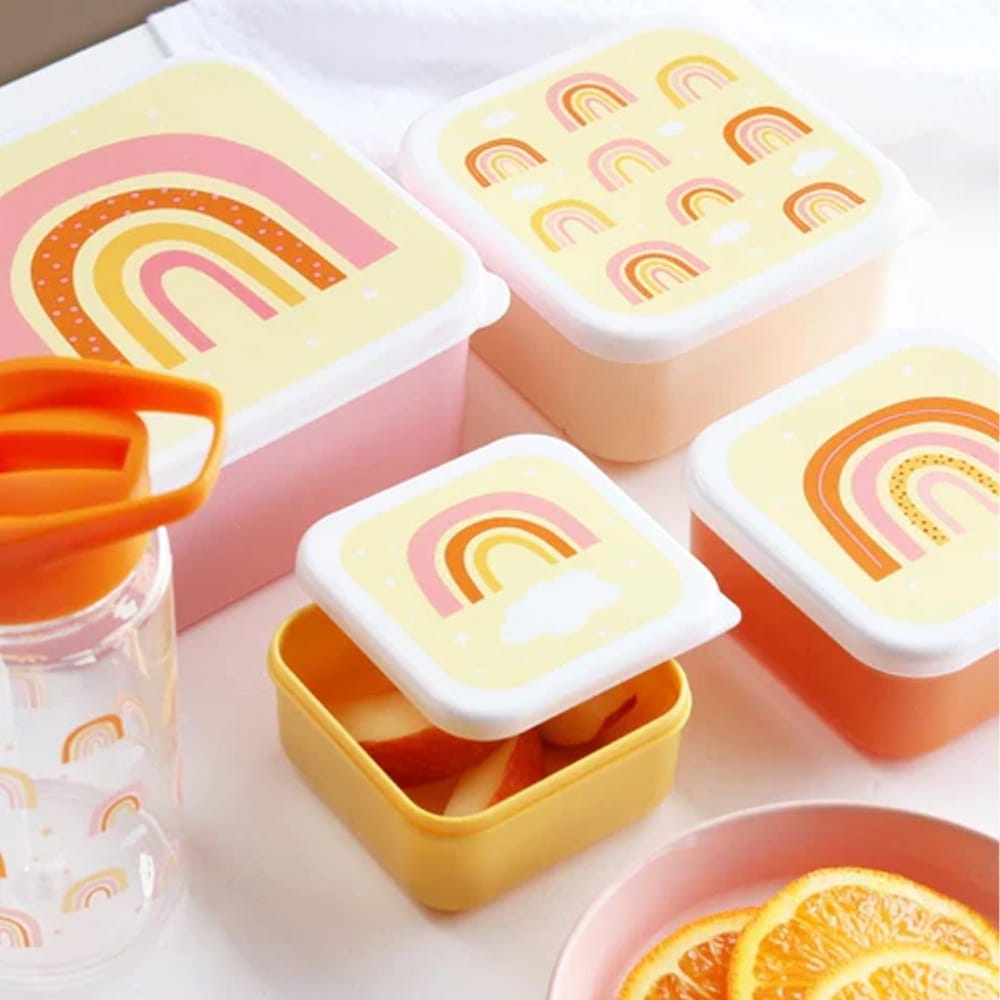 Zestaw kolorowych pojemników dla dzieci, na lunch lub drugie śniadanie RAINBOWS / A Little Lovely Company w sklepie bakeshop.pl