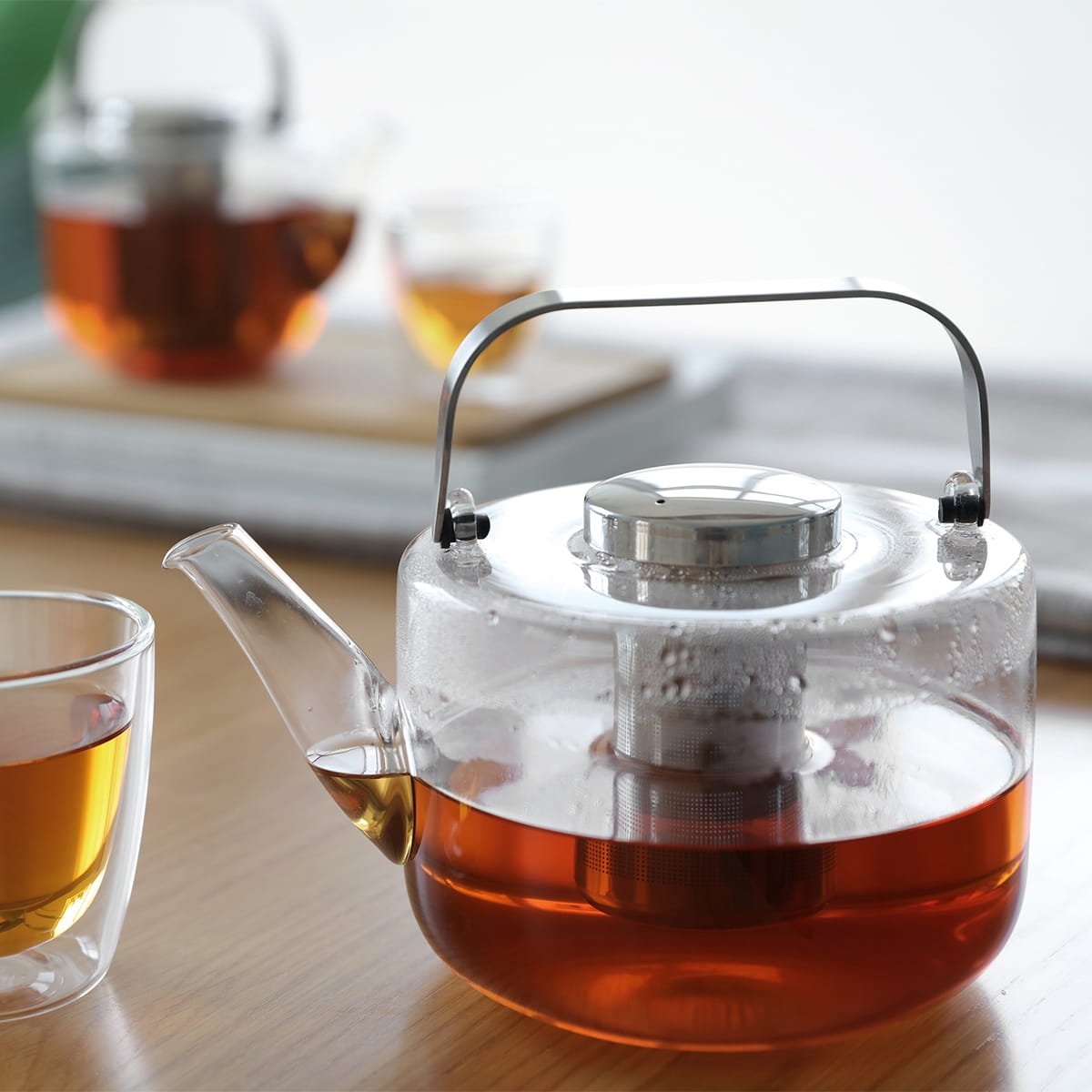 Dzbanek do herbaty z sitkiem Bjorn Viva 1,3 L  V37901 dostępny na bakeshop.pl