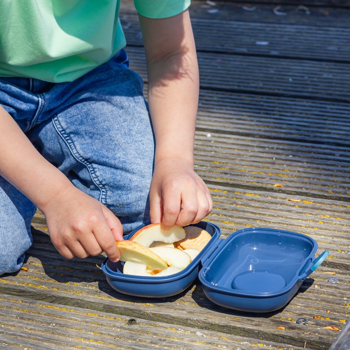 Monbento MB Gram Blue Wolf – kompaktowy lunchbox dla dzieci