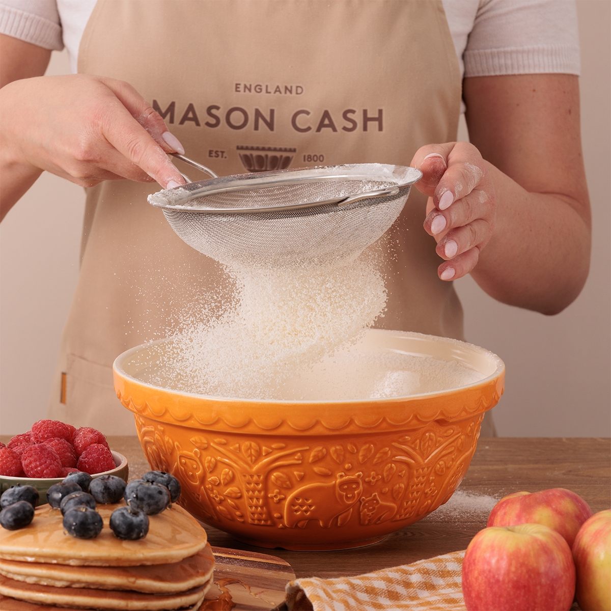 Miska ceramiczna do ciasta Mason Cash 2 l z wewnętrznym szkliwieniem, idealna na ciasto naleśnikowe, gofry, muffiny, biszkopt
