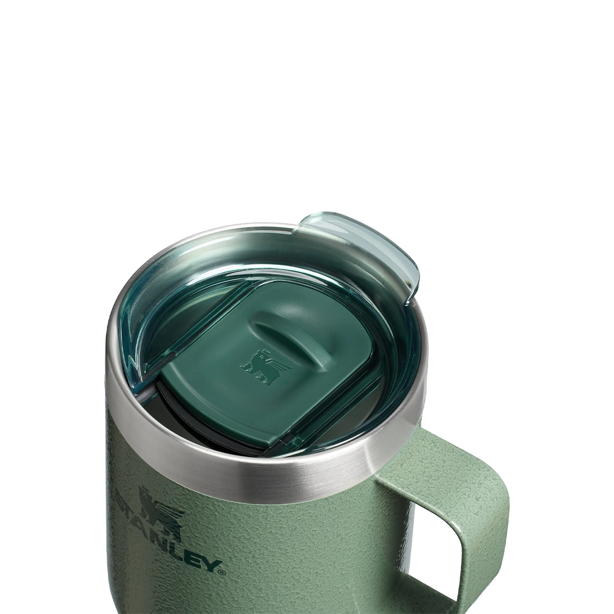 pokrywką z przesuwaną klapką typu drink thru