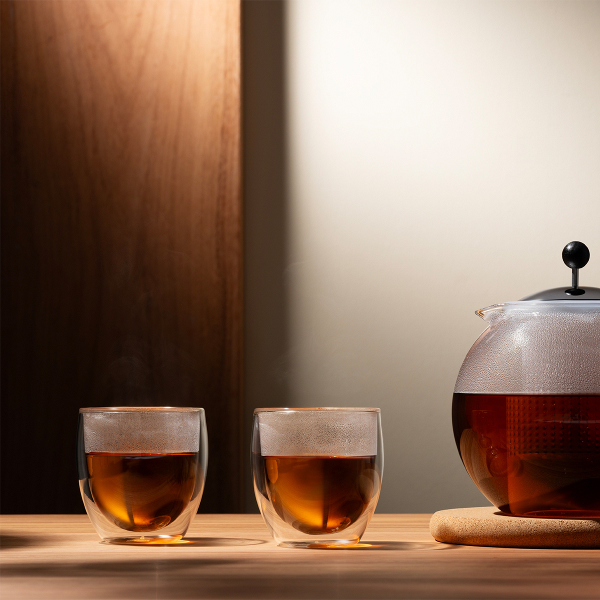 Wykonane z lekkiego i trwałego szkła borokrzemowego, odporne na zmiany temperatury