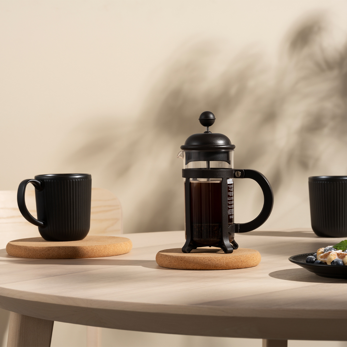 Mały french press Bodum Java 350 ml w czarnym kolorze