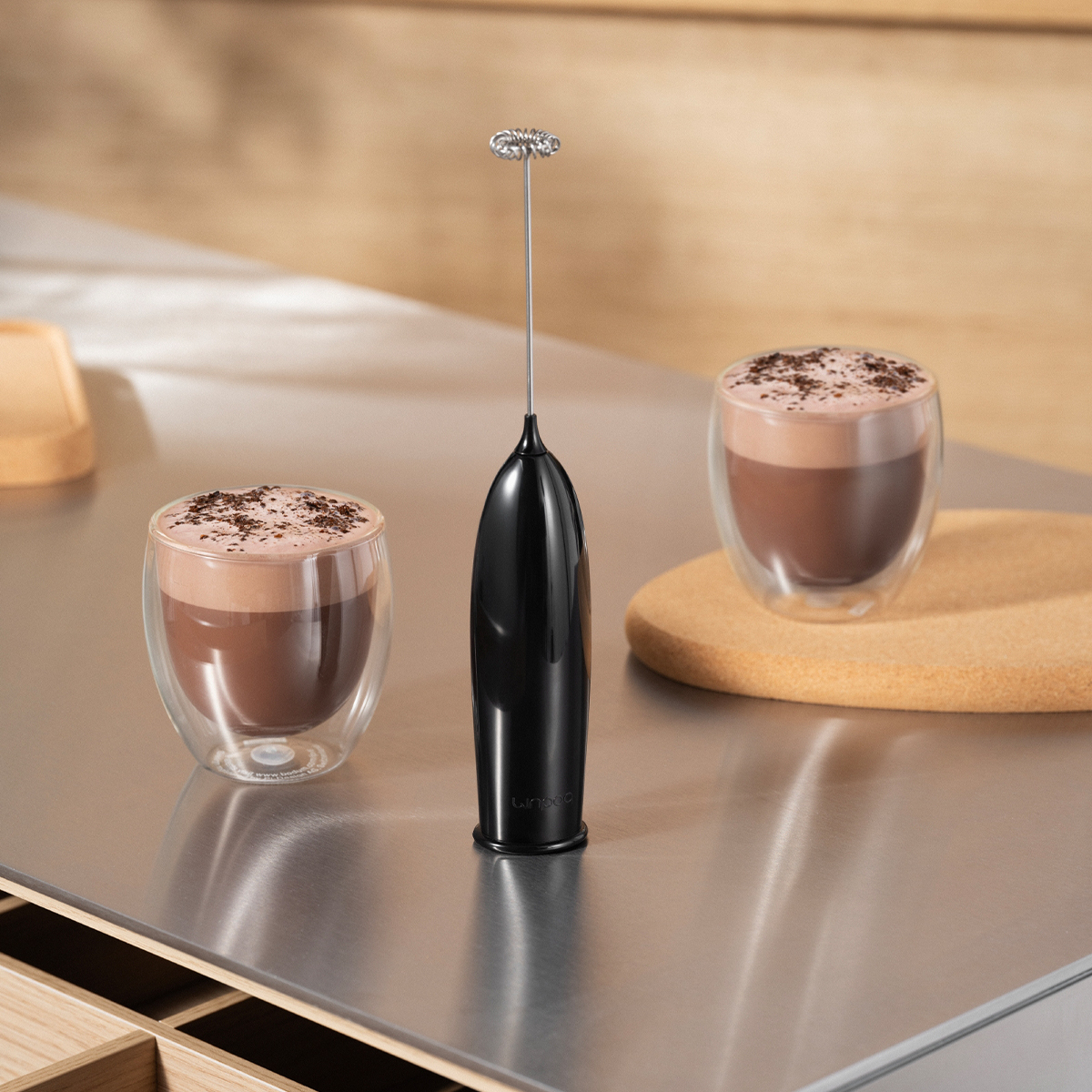spieniacz do mleka ręczny Schiuma Black