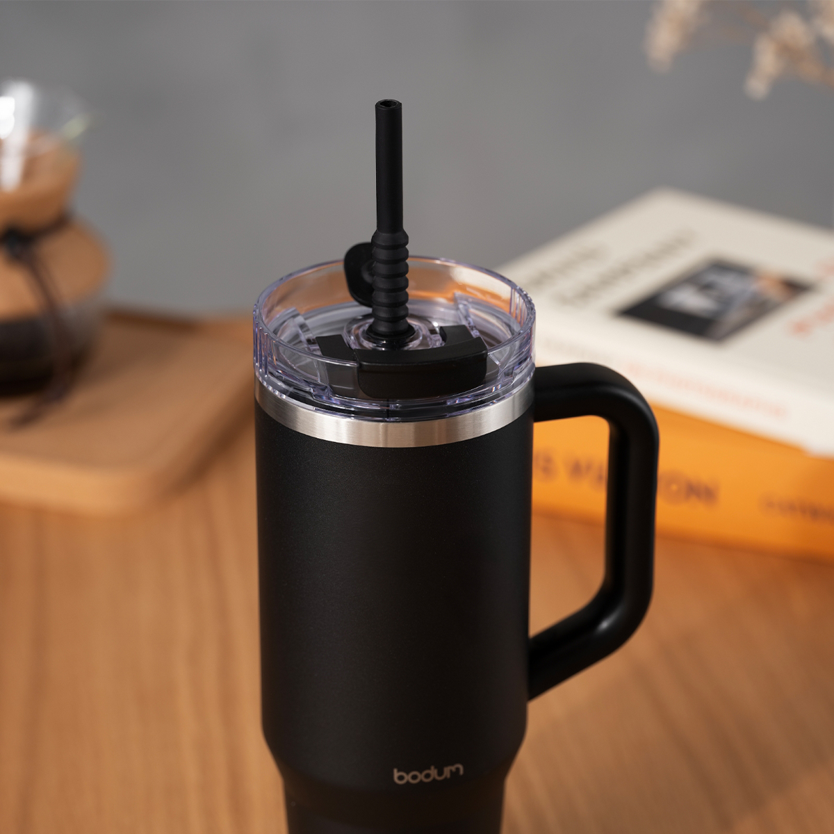kubek termiczny ze słomką i uchwytem Travel Mug 1.2 l Black