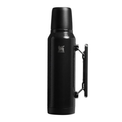 Stanley termos New Legendary Classic 1.4L Hammertone Black
