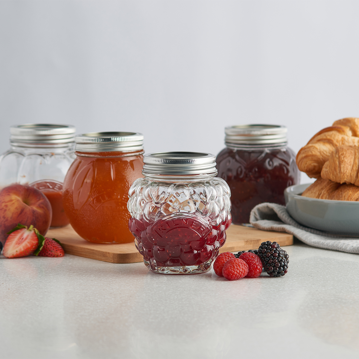 Słoik na przetwory, ozdobny truskawka. BERRY FRUIT PRESERVE 400ml / Kilner 0025.056